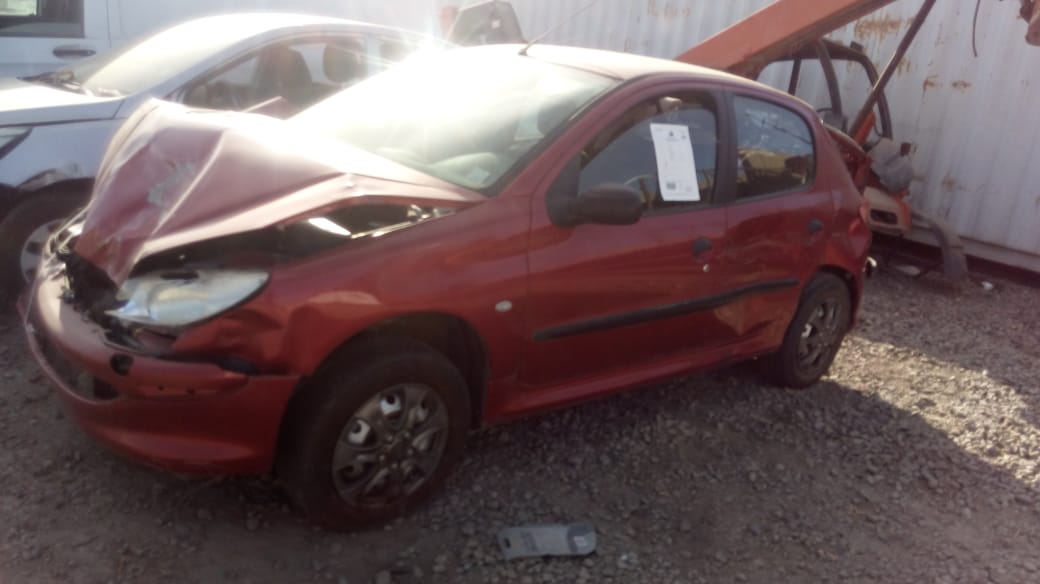 BOMBA ELEVADORA Peugeot 206 2005  USADO EN DESARME
